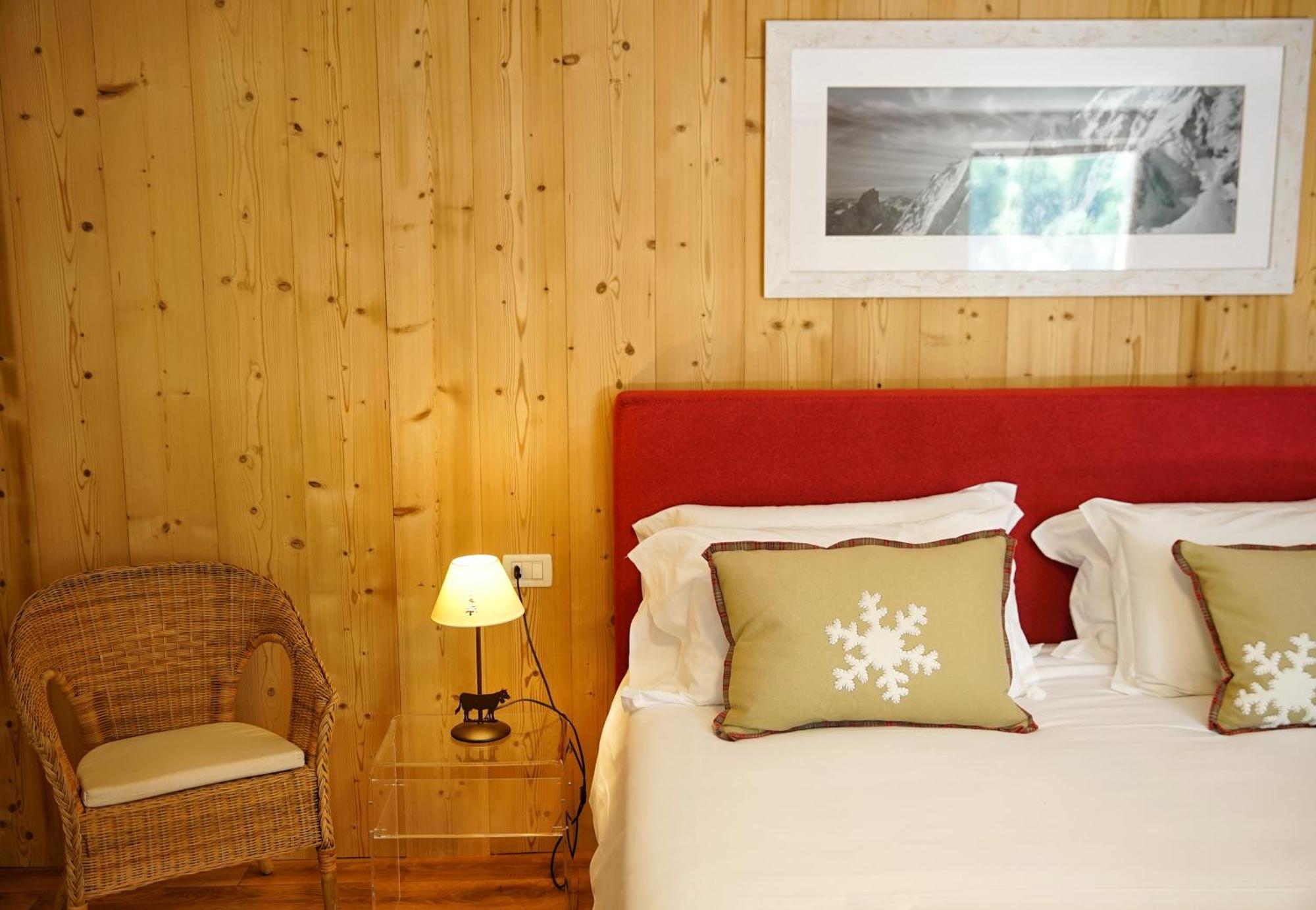 Lo Chalet Bed & Breakfast Pontboset Екстериор снимка